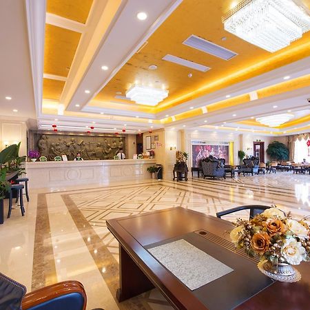 Vienna Hotel Jinshan New City Wanda Plaza ภายนอก รูปภาพ