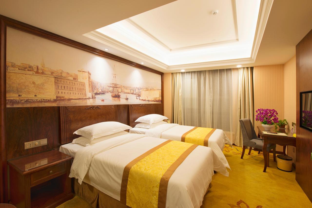 Vienna Hotel Jinshan New City Wanda Plaza ภายนอก รูปภาพ