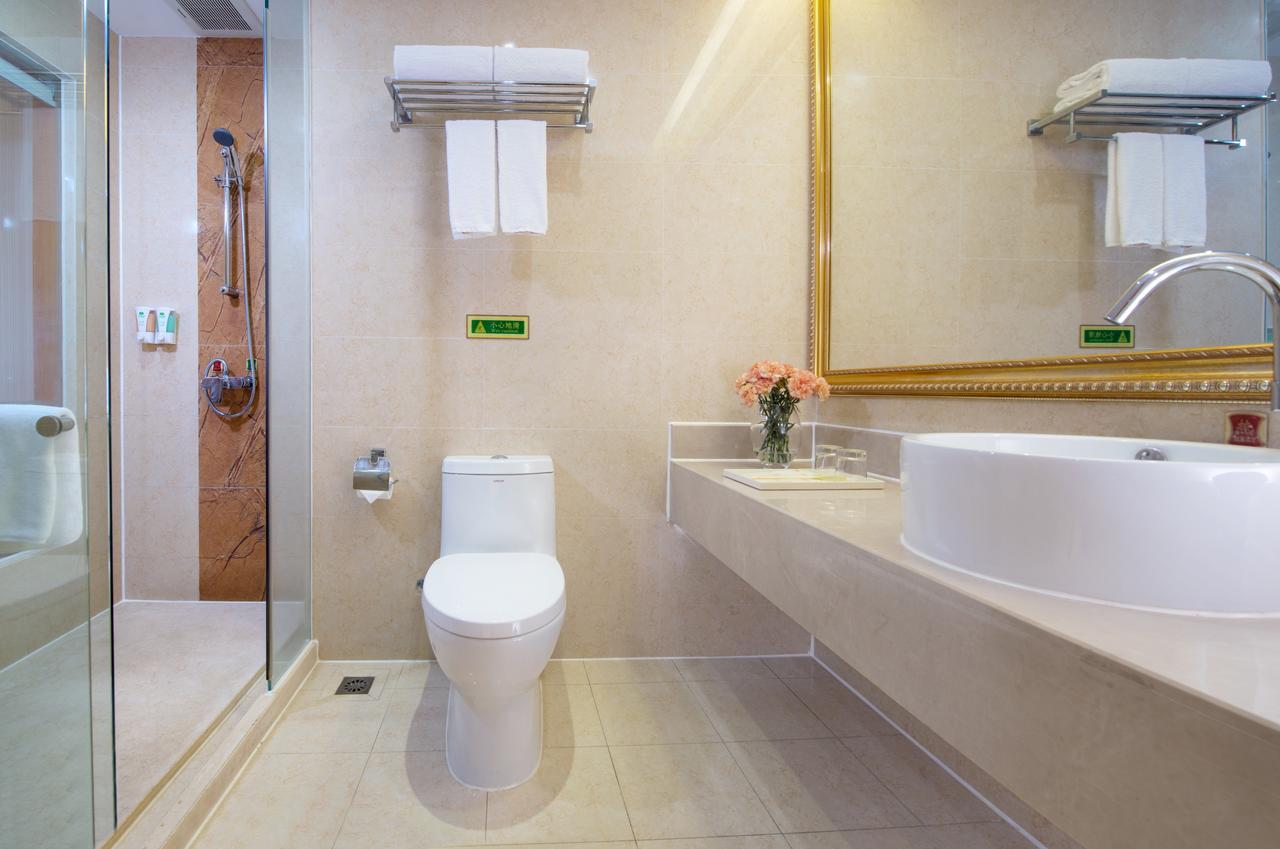Vienna Hotel Jinshan New City Wanda Plaza ภายนอก รูปภาพ
